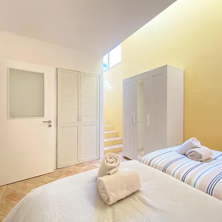 Beachfront With Pool And Stunning Ocean View #1908 * 拉哥斯