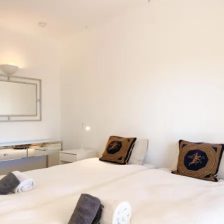 Beachfront With Pool And Stunning Ocean View #1908 Apartman