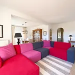Lägenhet Beachfront With Pool And Stunning Ocean View #1908