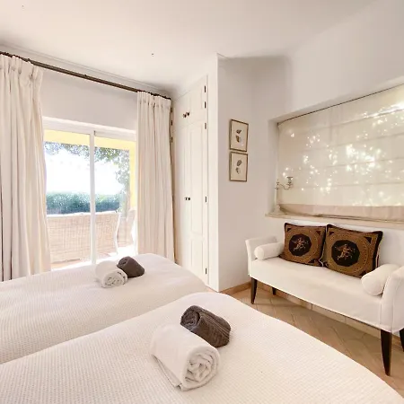 Apartament Beachfront With Pool And Stunning Ocean View #1908 *