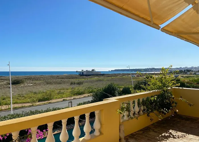 Appartement Beachfront With Pool And Stunning Ocean View #1908 *
